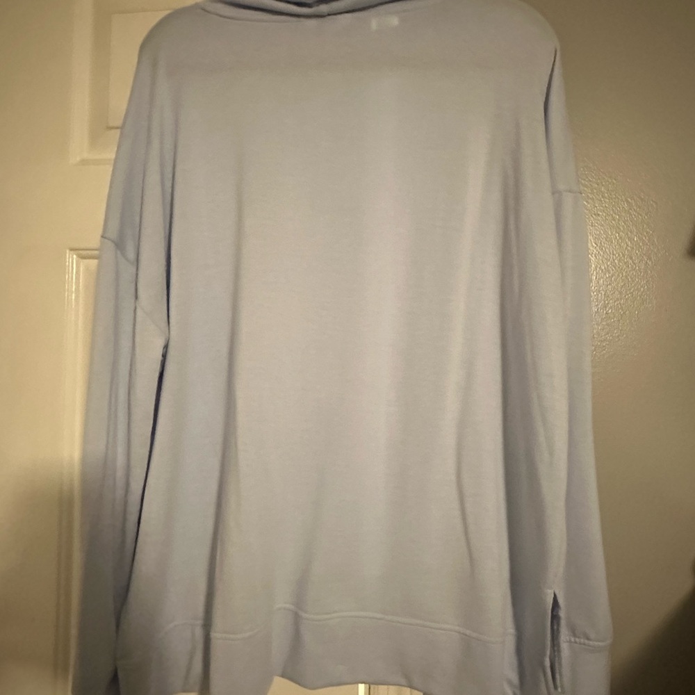 Crown and ivy women’s blue sweater